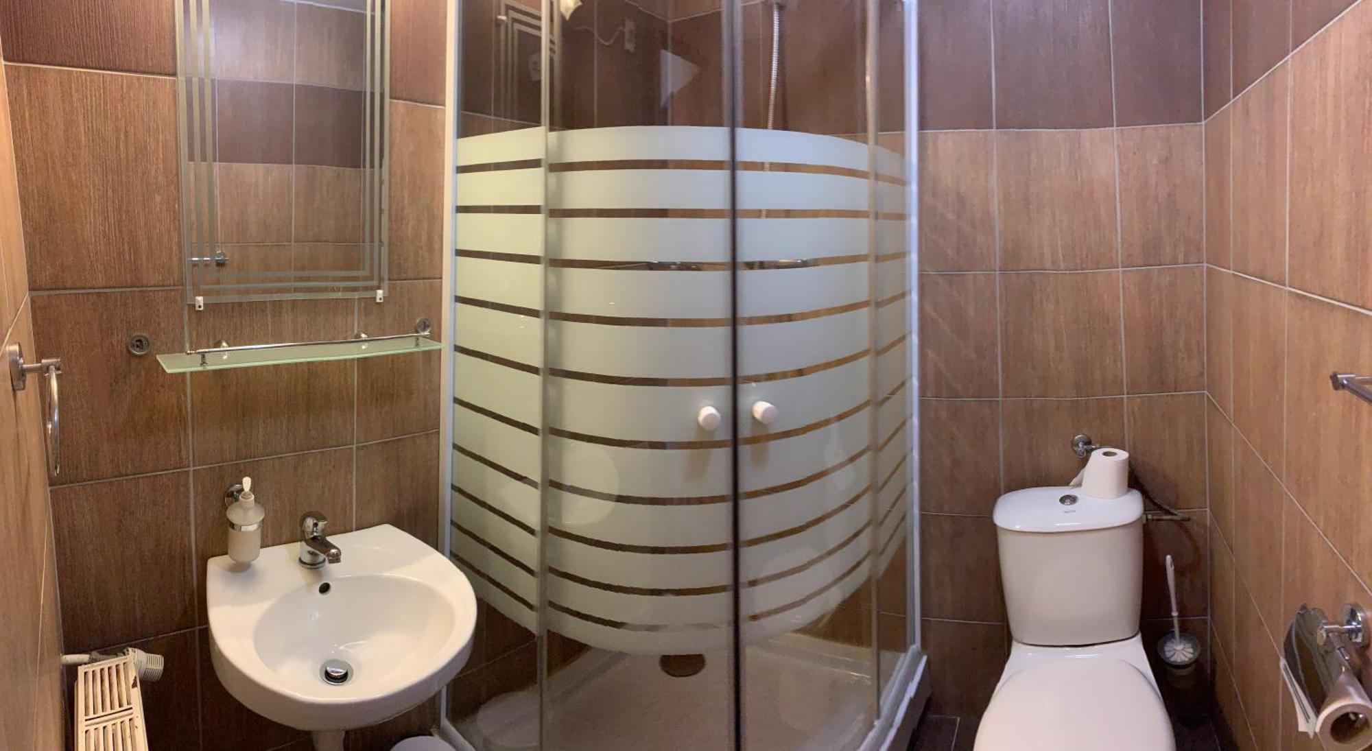 פץ' City Hotel Agoston מראה חיצוני תמונה